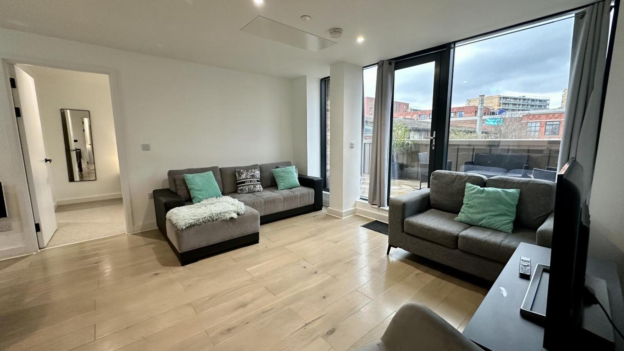 Lux Livin' Apartments - Luxury 2 Bed Apartment With Sky Garden Manchester Dış mekan fotoğraf