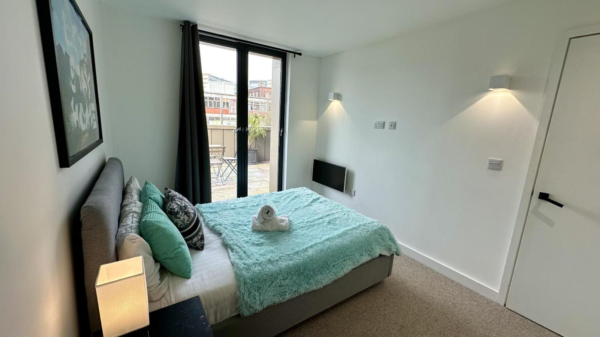 Lux Livin' Apartments - Luxury 2 Bed Apartment With Sky Garden Manchester Dış mekan fotoğraf