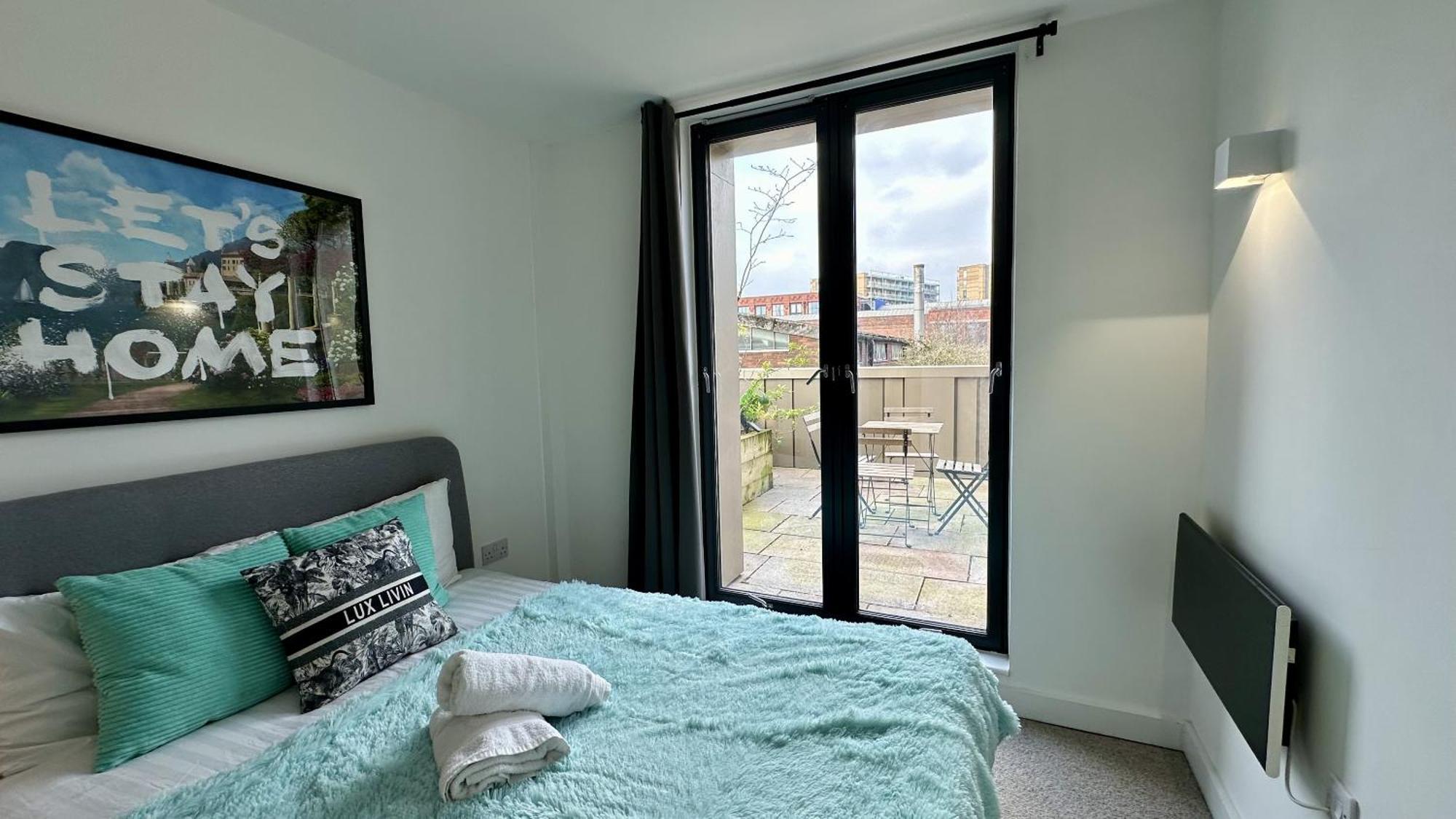 Lux Livin' Apartments - Luxury 2 Bed Apartment With Sky Garden Manchester Dış mekan fotoğraf