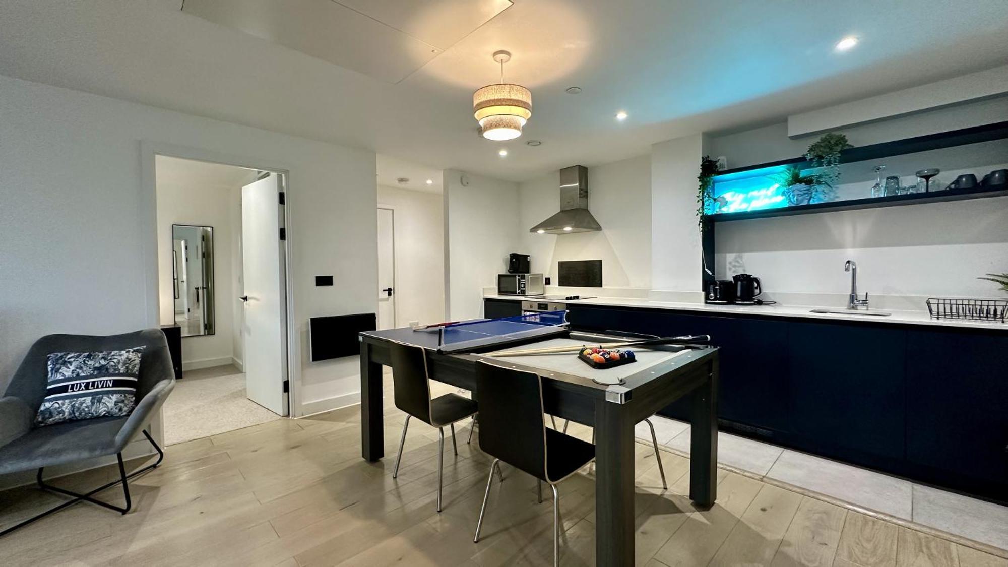 Lux Livin' Apartments - Luxury 2 Bed Apartment With Sky Garden Manchester Dış mekan fotoğraf
