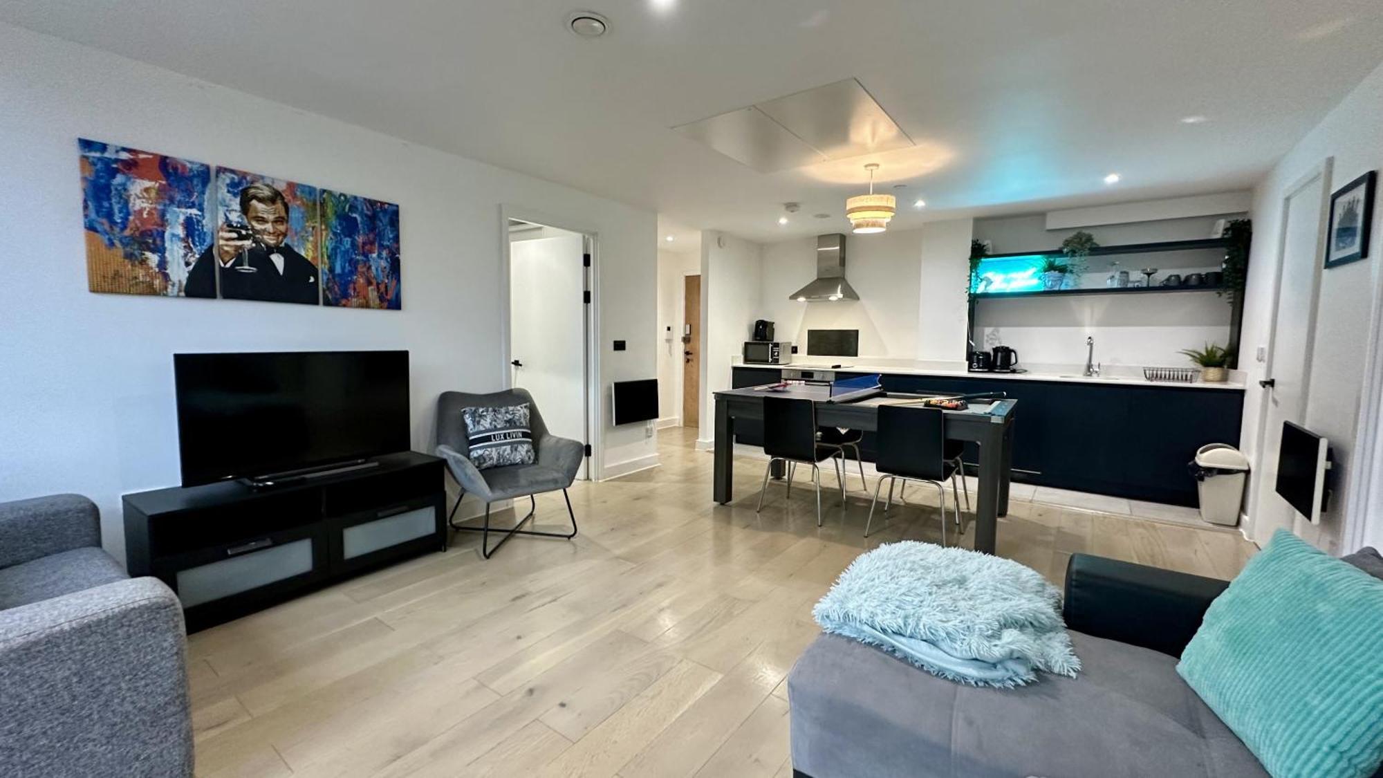 Lux Livin' Apartments - Luxury 2 Bed Apartment With Sky Garden Manchester Dış mekan fotoğraf