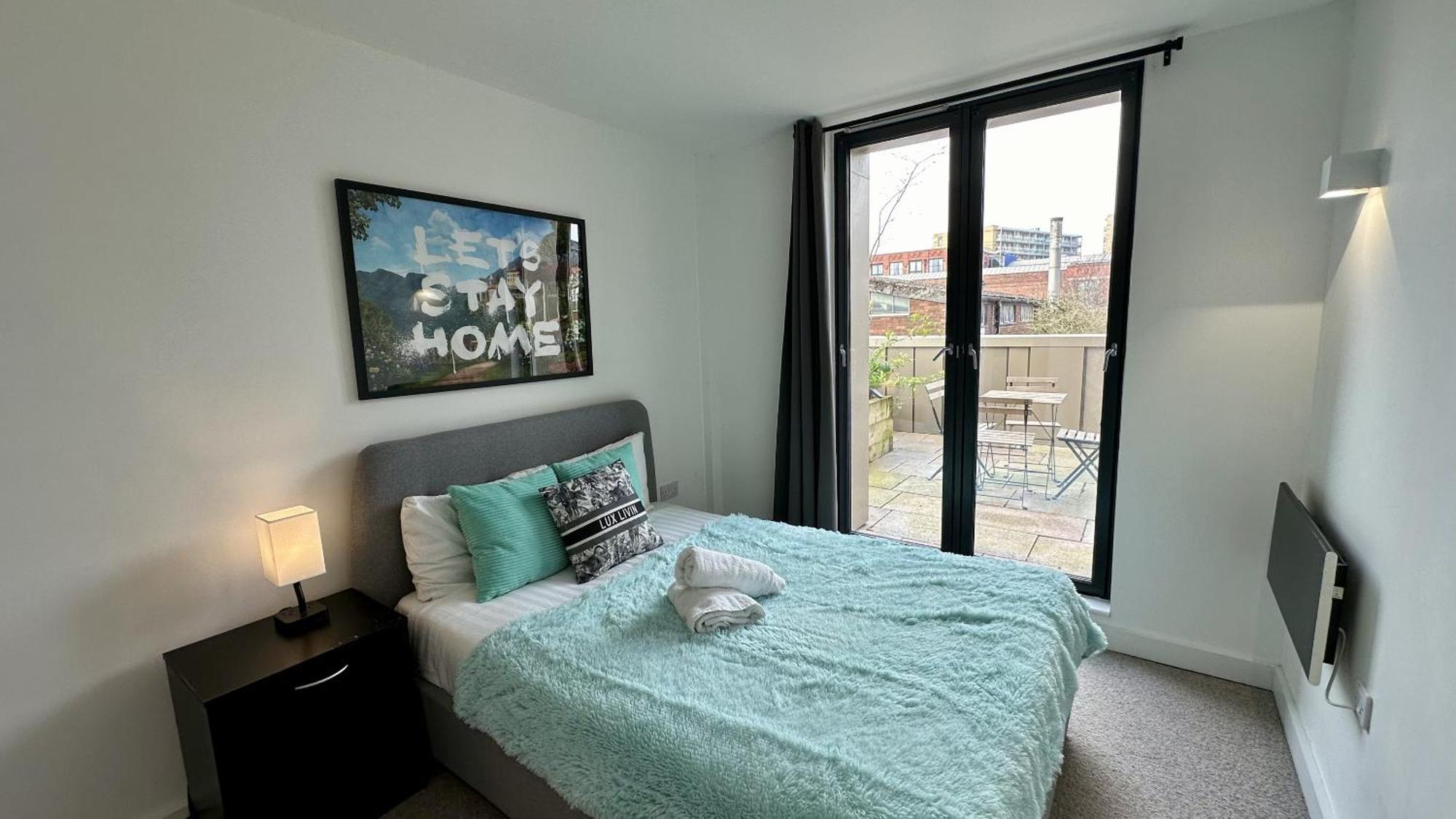 Lux Livin' Apartments - Luxury 2 Bed Apartment With Sky Garden Manchester Dış mekan fotoğraf